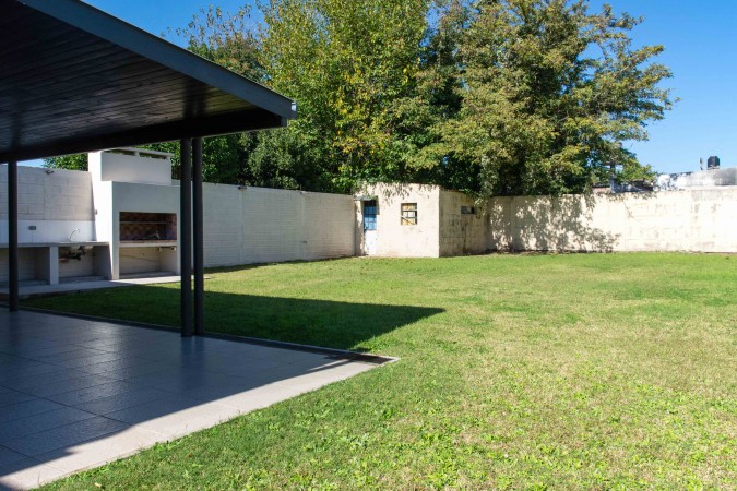 Calle 9 (ex 16) e/ 47 y 48 - Villa Elisa