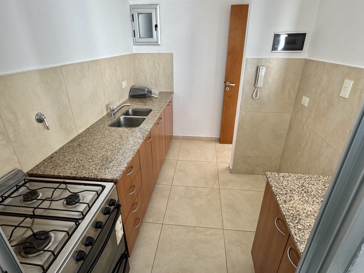 38 e/ 5 y 6