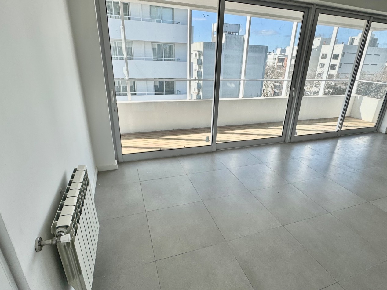 Departamento en venta en La Plata - 23 y 51