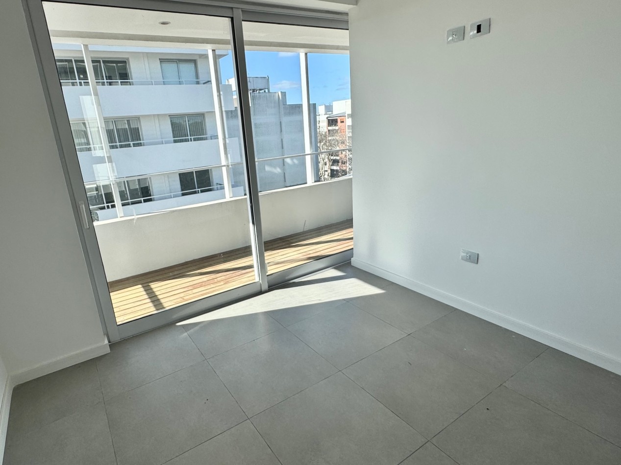 Departamento en venta en La Plata - 23 y 51