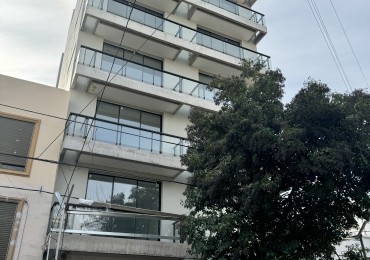 Calle 4 e/ 64 y 65 